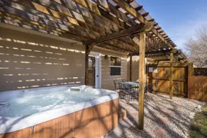 New Listing Private Spa, Pet-Friendly, Pool, Close to Parks, Garage | C419 - Image 2