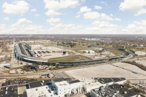 New Downtown Apartment - Next to Motor Speedway - Image 4