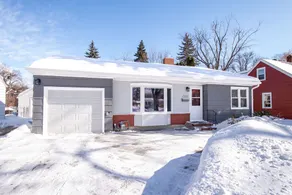 NEW Charming Home in the Heart of North Fargo - Image 2