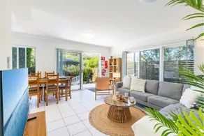 Fingal Bay Coastal Retreat 1 12 Marine Dr fantastic ground floor duplex - Image 4