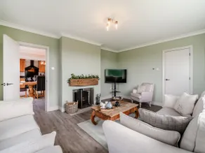 Manor Farm Cottage - Image 2
