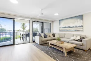 Riverdance Apt. 7 - Image 4