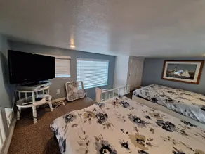 Ocean Cabin 23 is a cozy seaside bungalow with loft, limited ocean views, and private beach. - Image 5