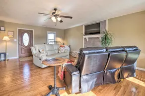 Family Home w/ Deck, 2 Mi to Lake Cumberland - Image 4
