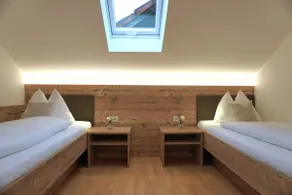 Apartment-Private Bathroom - Image 4