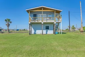 Waterfront Texas Abode w/ Boat Ramp, Pets Welcome - Image 2