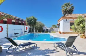 Nice villa with private pool and Wifi in Conil. - Image 3