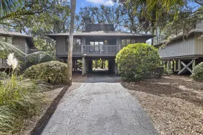 Modern Home Close to Beach + Night Heron Park - Image 3