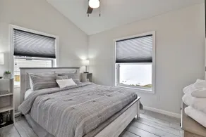Rutland's Hidden Gem- 2 BR 1BA Renovated Home Close to Everything home - Image 3