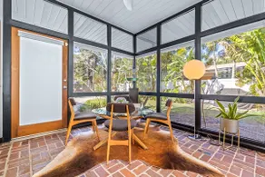 Mid Century Modern - Weekly Winter Rates - Image 5
