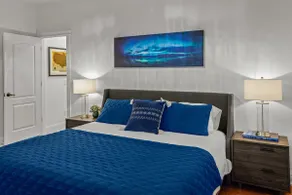 Modern 4BR Bike Retreat – Steps from Coler Trails - Image 3