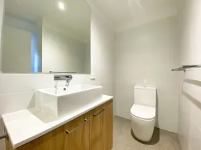 Beautiful 2BR Apt at Adelaide CBD with Pool-Gym-BBQ - Image 5