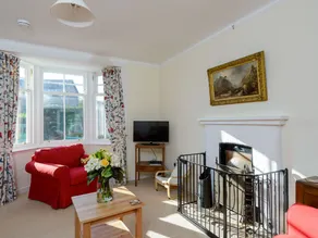 Glenconner Garden Cottage - Image 3