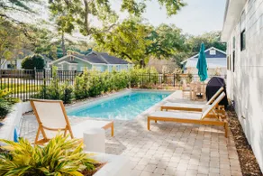 108 the Church St Collection with Pool - Image 3