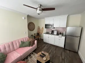 Stylish Private 1BR Suite - Downtown Safety Harbor - Image 3