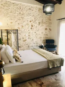 Gaia Luxury Room with private terrace - Image 2