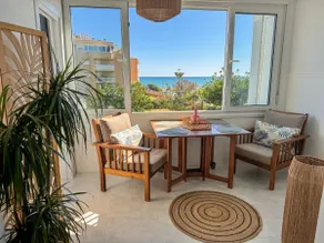 An apartment with an ocean view, 1 minute from the beach - Image 2