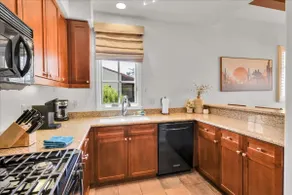 Upstairs 1BR Villa with Impeccable Views #A - Image 5