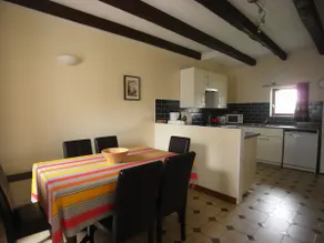 Poire, 2 bedroom family cottage - Image 2