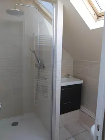 Gîte-Übergroß-Ensuite mit Bad-Terrasse-La Grande Maison - Image 5