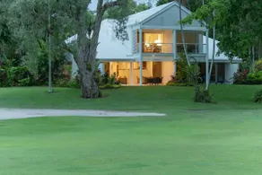 Tropical Resort style Living on Mirage Golf Course - Image 5