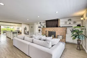 7 Mi to Downtown Phoenix: Home w/ Pool & Foosball! - Image 4