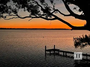 Sunset Lakehouse - Image 3