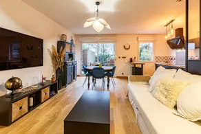 Le Saint Cyr Bel Appartement Parking & Terrasse - Image 3