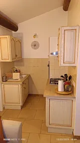 Florent's Stable and Spa - Image 4