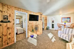 Sunroom, Deck & Grills: Marquette Cottage! - Image 5