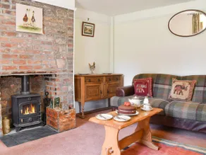Poplar Farm Cottage - Image 3