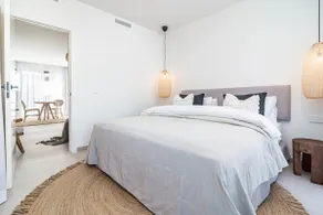 Seaclub suites Estepona by Roomservices - Image 4