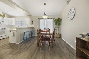 2min>RidgecrestGolf*1300ft²*LargeBackyard*1000Mbps - Image 5