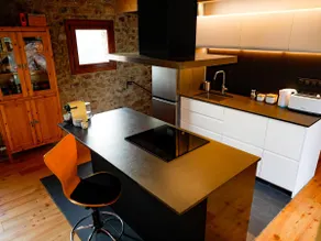 Beautiful Cal Jaumet House - Image 3