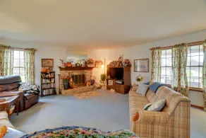 Peaceful Hazel Cottage w/ Deck & Yard! - Image 4