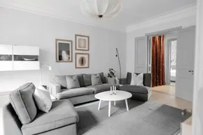 Modern Apartment Central City Of Stockholm - Image 2