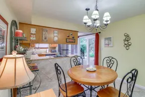 5 Mi to Pensacola Beach: Townhome w/ Yard! - Image 5