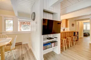 Fantastisk udsigt! Bedste tilbud i Big Sky Vinter / Sommer: WIFI, HotTub, Pool, Pejs - Image 4
