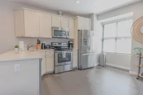Luxurious 1BR in FIDI Boston | Close to Everything - Image 3