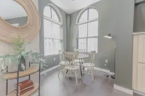 Luxurious 1BR in FIDI Boston | Close to Everything - Image 5