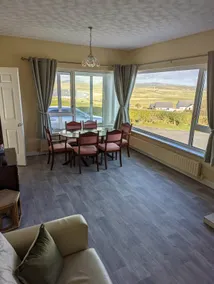 Ballyliffin bungalow with stunning beach views - Image 2