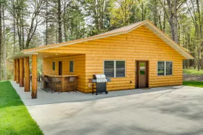 Near Memorial Park: Lake Arbutus Vacation Rental - Image 3