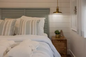 The Beach Cabin: Hot Tub/BBQ/ Sauna/Waterfront - Image 3