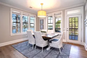 Great Views, Great Location, Near Ritz, No Stairs - Image 2