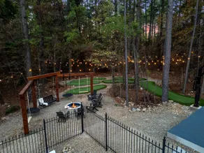 EPIC Cabin:Private Glow Golf/Pool/Pickleball&Hoops - Image 3