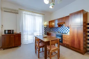 Maria Holiday Home - Image 4
