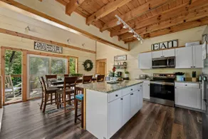 Countryside Comfort By Ghosal Luxury Lodging - Image 3