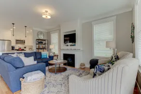 Seabrook's Tide & Seak: A coastal farmhouse! - Image 5