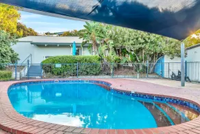 Blue Cabin Bliss at Aldinga Bay Holiday Village - Image 4