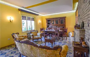 Nice Home In Fivizzano - Image 3